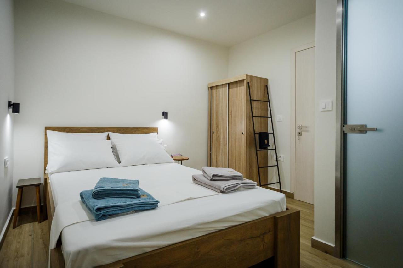 Central Corner Apts مدينة زاكينثوس المظهر الخارجي الصورة