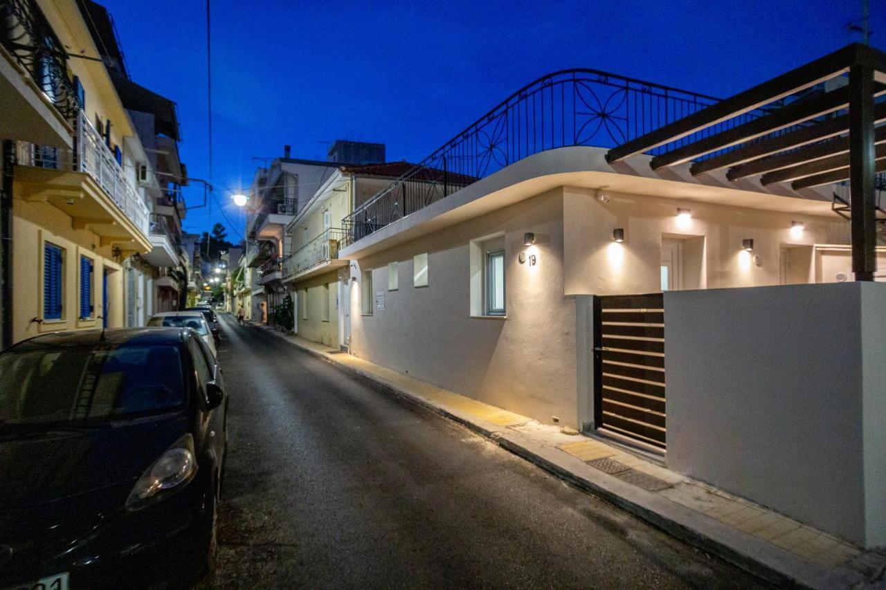 Central Corner Apts مدينة زاكينثوس المظهر الخارجي الصورة