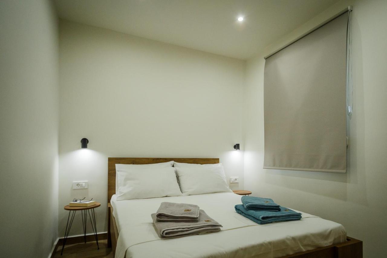 Central Corner Apts مدينة زاكينثوس المظهر الخارجي الصورة