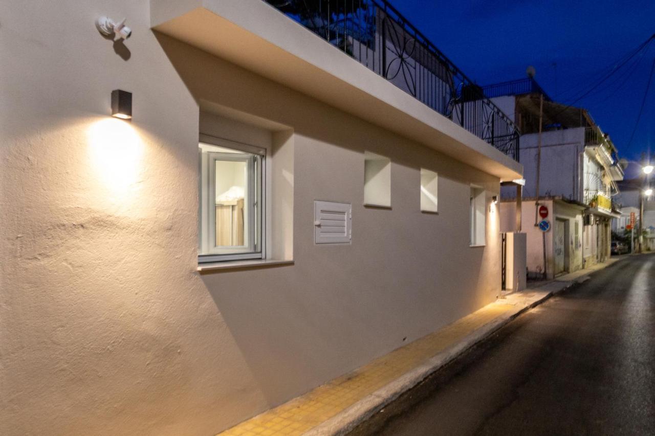 Central Corner Apts مدينة زاكينثوس المظهر الخارجي الصورة