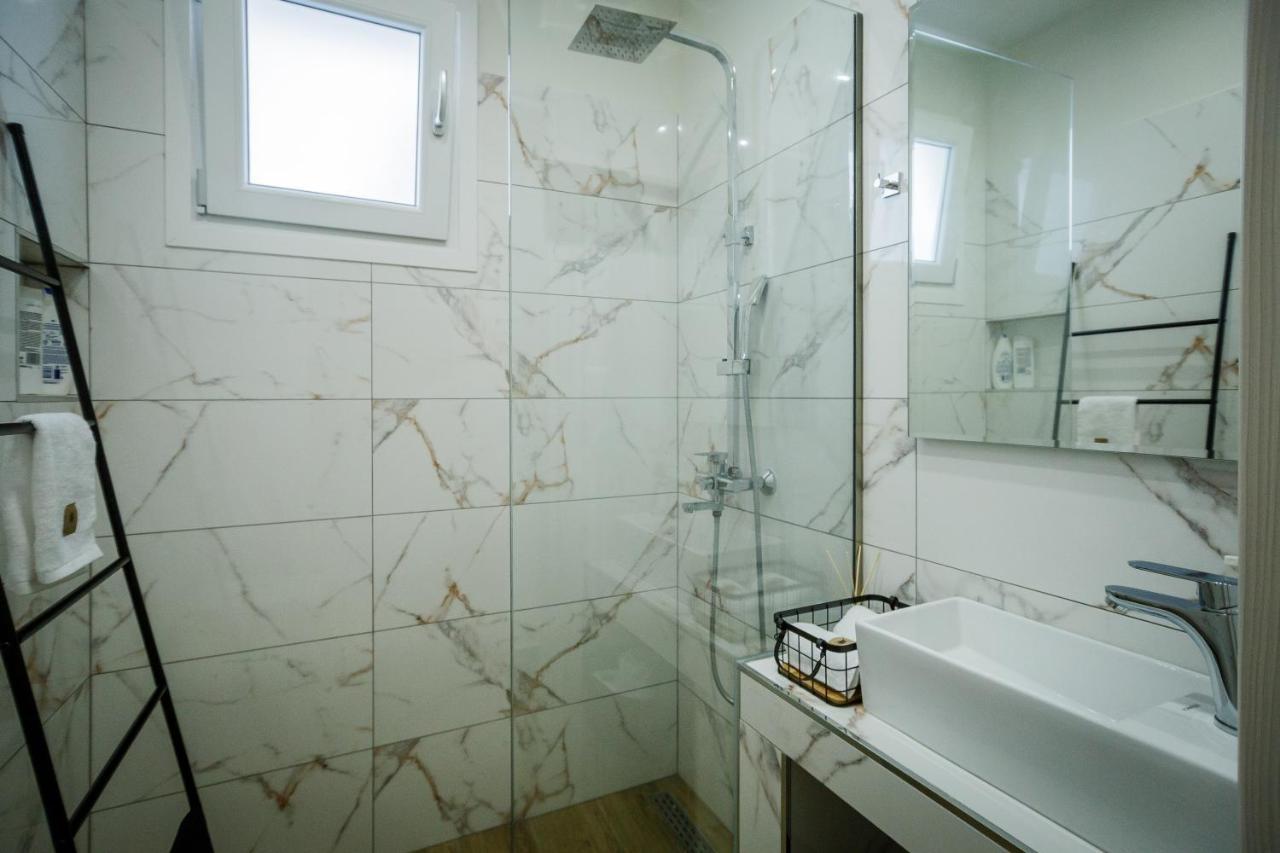 Central Corner Apts مدينة زاكينثوس المظهر الخارجي الصورة